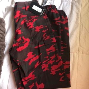 Red camo Cargo pants from pretty little liars